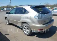 2005 Lexus RX330 photo