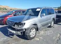 2005 Lexus LX470 photo