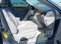 2005 Lexus ES330 photo