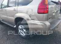 2005 Lexus GX470 photo
