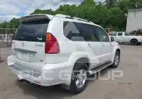 2005 Lexus GX470 photo