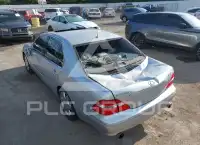 2005 Lexus LS430 photo