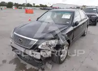 2005 Lexus LS430 photo