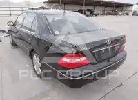 2005 Lexus LS430 photo