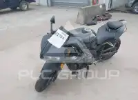 2005 Yamaha YZFR1 фото
