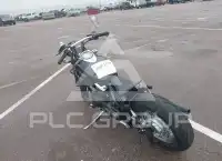 2005 Yamaha XVS1100 photo