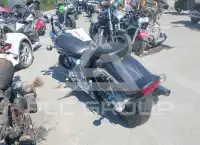 2005 Yamaha XVS1100 фото