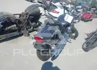 2005 Yamaha XVS1100 фото