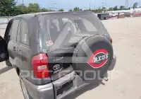 2005 Toyota RAV4 photo