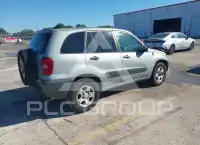 2005 Toyota RAV4 фото