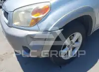 2005 Toyota RAV4 photo