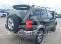 2005 Toyota RAV4 photo