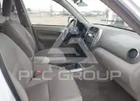 2005 Toyota RAV4 photo