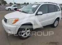 2005 Toyota RAV4 photo