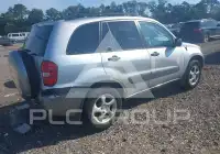 2005 Toyota RAV4 photo