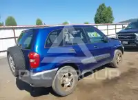 2005 Toyota RAV4 photo