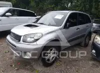 2005 Toyota RAV4 photo