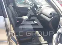 2005 Toyota RAV4 фото