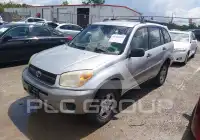2005 Toyota RAV4 photo