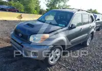 2005 Toyota RAV4 photo