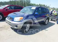 2005 Toyota RAV4 фото