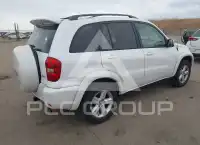2005 Toyota RAV4 photo