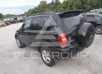2005 Toyota RAV4 фото