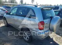 2005 Toyota RAV4 photo