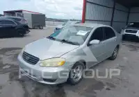 2005 Toyota COROLLA фото