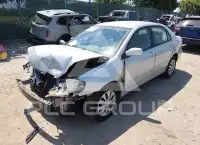 2005 Toyota COROLLA фото