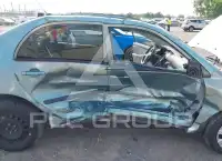 2005 Toyota COROLLA фото