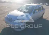 2005 Toyota COROLLA фото