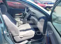 2005 Toyota COROLLA фото