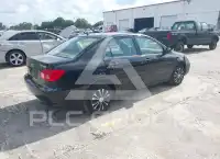 2005 Toyota COROLLA фото