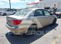 2005 Toyota COROLLA фото