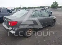 2005 Toyota COROLLA фото