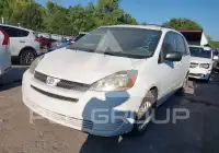 2005 Toyota SIENNA фото