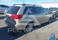 2005 Toyota SIENNA фото