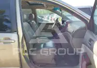 2005 Toyota SIENNA photo