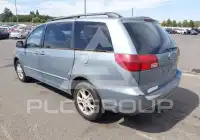 2005 Toyota SIENNA photo