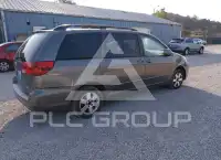 2005 Toyota SIENNA photo