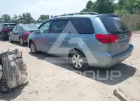 2005 Toyota SIENNA photo