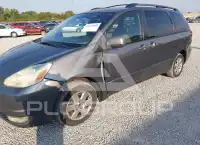 2005 Toyota SIENNA photo