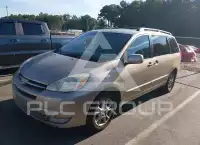 2005 Toyota SIENNA photo