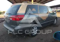 2005 Toyota SIENNA photo