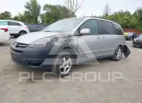 2005 Toyota SIENNA photo