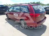 2005 Toyota SIENNA photo