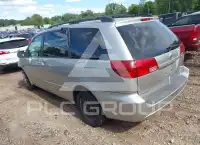 2005 Toyota SIENNA photo
