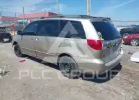 2005 Toyota SIENNA фото