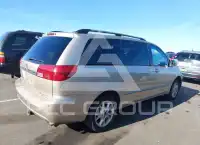2005 Toyota SIENNA photo